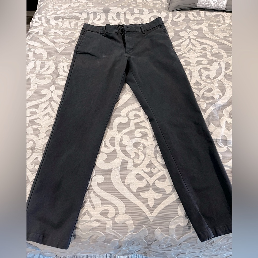Banana Republic men’s trousers 32x32 dark gray